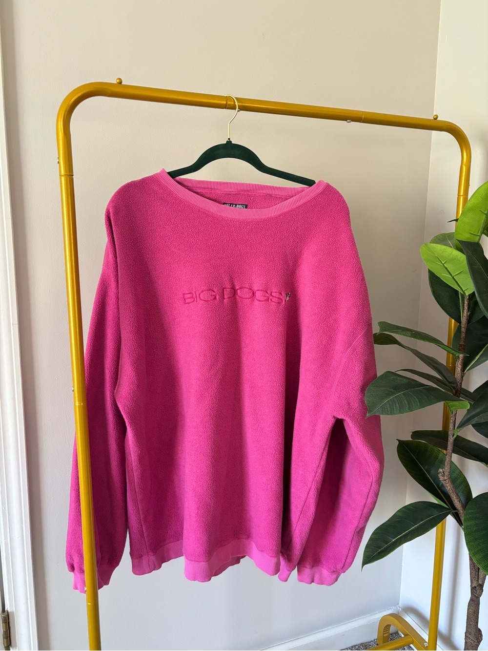 Polar Dogs High Tech Gear “Big Dogs” Women's Bright Pink Pullover Sweatshirt